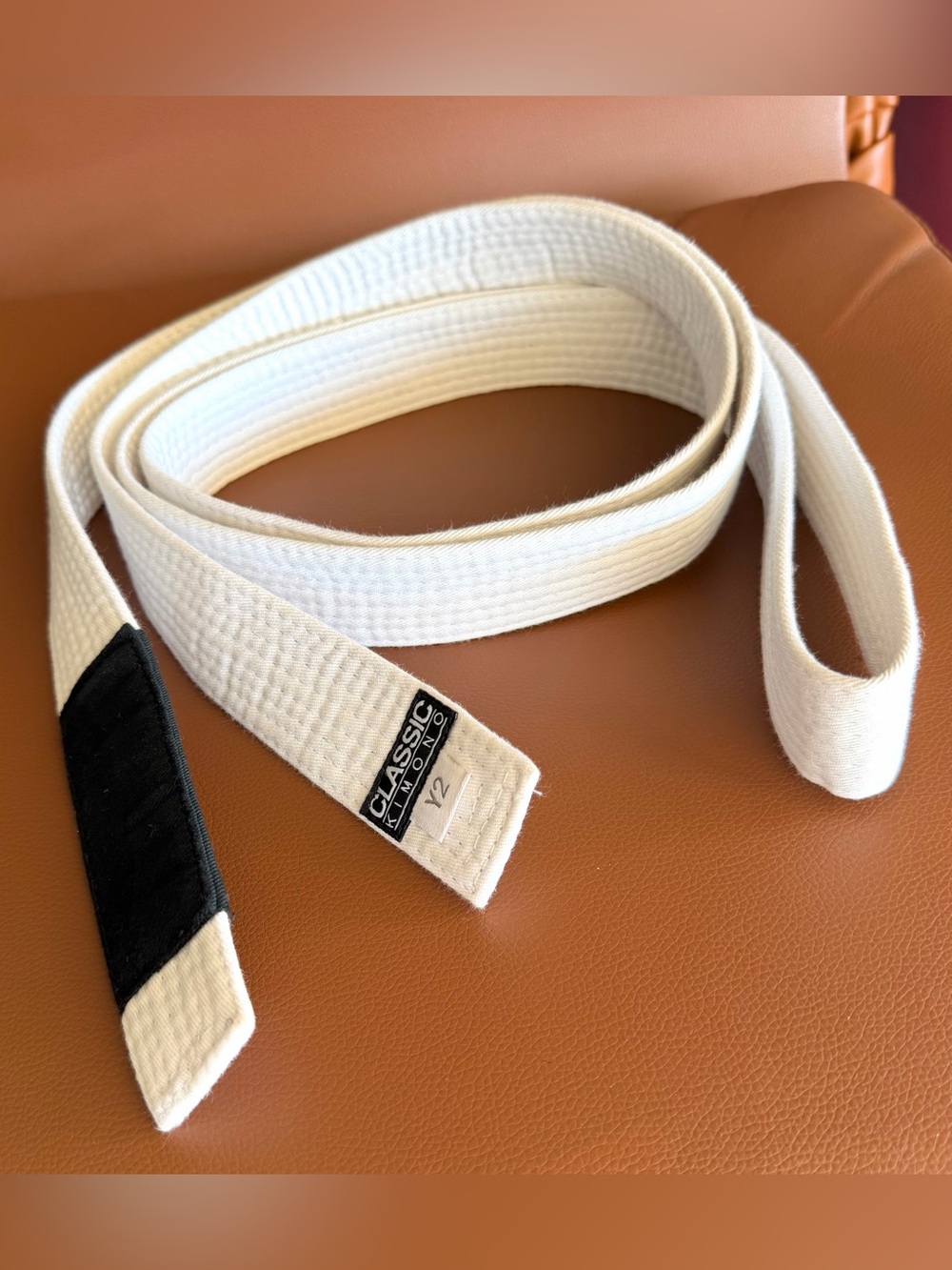 EUC! Kids White Martial Arts Brazilian Jiu Jitsu BJJ Belt with Rank Bar - Sz Y2
